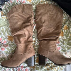 Free shipping! Wide calf knee high boots.